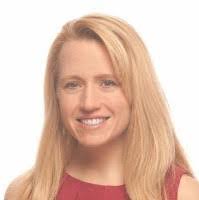 Kari Summers's Instagram, Twitter & Facebook