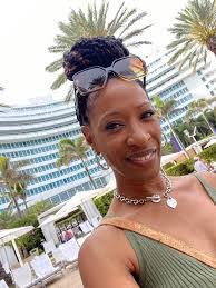 Marcus Goins's Instagram, Twitter & Facebook