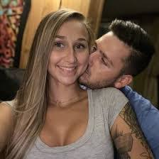 Lauren Burleson's Instagram, Twitter & Facebook