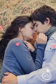 Jeune Couple Romantic Love Couple Love Couple Images Hugging Couple