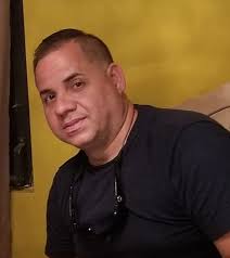 Notificamos el sensible fallecimiento del Sr. Melvin Soto Cabán residente  de Vega Alta. Velatorio: jueves, 6 de octubre de 2022 desde las 4:00 pm  hasta las 8:00 pm. Sepelio: viernes, 7 de