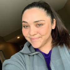 Emily Muro's Instagram, Twitter & Facebook