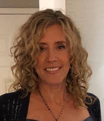 Shari Goldstein's Instagram, Twitter & Facebook