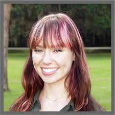 Lucy Quirk's Instagram, Twitter & Facebook