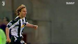 Cheb, 30 agosto 1972) è un dirigente sportivo ed ex calciatore ceco, vicepresidente della juventus. Video Pavel Nedved Scores Against His Old Club