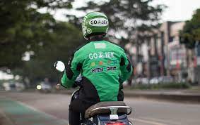 We'll accept only class 3/3a/3c/3ca driver's licences. Gojek About
