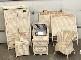 Pier 1 imports jamaica collection this is a beautiful 4 pc. Pier 1 Imports Compete Wicker Furniture Twin Bedroom Set John Deere Lawn Mowers Nissan Forklift Commercial Consignments More K Bid