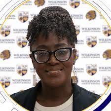 Michelle Ransom's Instagram, Twitter & Facebook