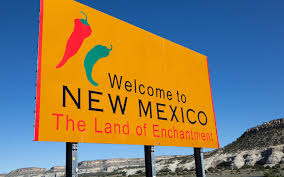 México ha acudido este domingo a las urnas para elegir a los 500 miembros de la cámara de prácticamente la mitad (15) de los 32 estados mexicanos han elegido nuevos jefes del ejecutivo y, si bien morena presenta una cierta prevalencia, movimiento ciudadano está mostrando su capacidad. Nuevo Mexico Us Traveler