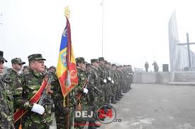 Ziua de 25 octombrie este legată în mod direct de regele mihai i al româniei, singurul român în viață care are rangul de mareșal și care, în 1944, era comandatul suprem al armatei. Ziua Armatei Romaniei SÄrbÄtoritÄ AstÄzi La Dej Foto Video Dej24 Ro