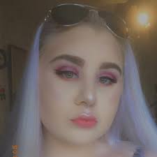 Stream chloe ingram music