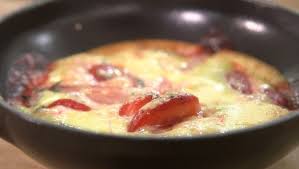 Recette Sabayon Gratine Aux Fraises A La Menthe Poivree Petits Plats En Equilibre Tf1 En 2020 Petits Plats En Equilibre Recette Sabayon Recettes De Cuisine