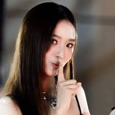 ☆Deise ☮ (@DeiseCM_)