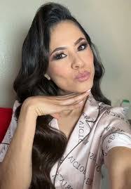 Leidy Arango's Instagram, Twitter & Facebook