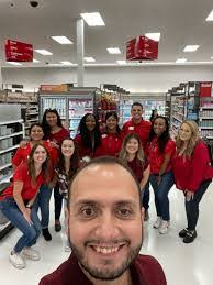 Salam Lazkani's Instagram, Twitter & Facebook