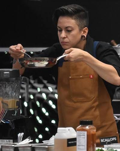 Next Level Chef Season 2 @nextlevelcheffox premiers after the Super Bowl!  💪🏽🔪🔥 ••• Don't miss me on Team Ramsay!! @gordongram @foodclubfox  @realityclubfox #teamramsay #nextlevelchef #cheftucker #cheflife