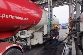 Pt pertamina (persero) yang saat ini sedang mencari atau menginginkan kandidat terbaik dengan kualifikasi yang sesuai dan cocok untuk posisi penempatan. 18 Awak Mobil Tangki Di Jateng Diy Raih Penghargaan Pertamina