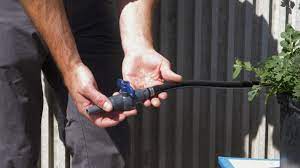 Most of them will fill the tray with a growing medium of their choice and also add net pots to organize their plants and control the roots a bit more. Plumbing In Hydroponics What You Need To Know About Valves Upstart University