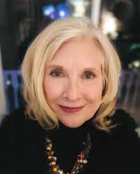 Sue Pendergraft's Instagram, Twitter & Facebook