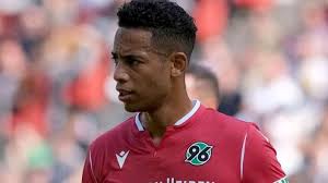 Liga) current squad with market values transfers rumours player stats fixtures news. Fussball Innsbruck Ehemaliger Vfb Profi Jetzt Hospitant Bei Wacker Innsbruck Sport Sz De