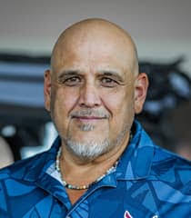 Leon Dodge's Instagram, Twitter & Facebook