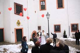Hochzeit Auf Dem Schloss Schwarzenberg Fotograf Karla Weiss Mobil Foto Demobil Foto De