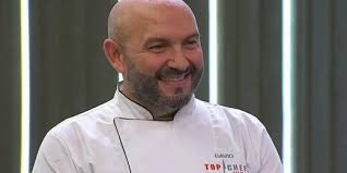 Jesús Escalera se apodera de la cocina de Top Chef VIP 4 y da cátedra a los  famosos