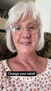 Barbara Ousley's Instagram, Twitter & Facebook