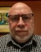 Archivo:Carlos cueva radio centro (cropped).png