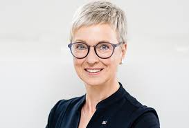 Univ.-Prof.in Mag.a Dr.in Hanna Mayer