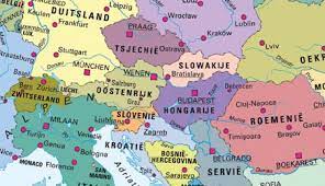 Vectorillustratie van een kaart van europa met benadrukt hongarije. Locatie Voormalig Oostenrijk Hongarije Ontdekt