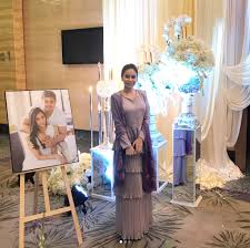 Bermula langkah dalam dunia hiburan selepas menang dan menjadi dalam program pencarian wajah senarai drama lakonan popular farah nabila : Meletop Gambar Beserta Biodata Pelakon Baru Farah Nabilah Heroin Dalam Titian Cinta Kisah Dunia