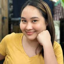 Why has Anthony's socioeconomic background suddenly been included? Is it  still relevant to the issue regarding his affair with another woman? Must  every celebrity scandal drag