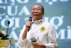 Chiếc Lexus của 'Vua bánh mì' Kao Siêu Lực