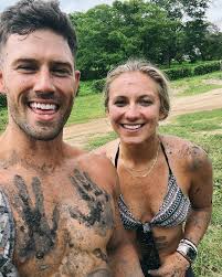 Happy Valentine's Day 🤟♾️🌎👨‍👩‍👧 We're not perfect, we're just never  giving up