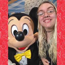 I AM IN THE KINGDOM 🏰🏰🏰 I just absolutely love this place, every time I  walk through them gates I always just feel mega lucky to be here! You never  know how