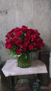 Send 100 roses bouquet to your loved ones in manila and the philippines with your trusted online florist. 100 Red Roses In Los Angeles Ca Darling S Flowers