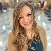 Angie Clapp's Instagram, Twitter & Facebook