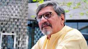 Watch: Amol Palekar's speech in Mumbai cut off by NGMA officials for being  critical of the govt