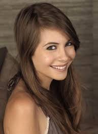 Willa Holland - Beyazperde.com