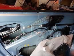 I know i can install the aftermarket system without the diagram but there is more i want to do with the current installation which is too much to explain here. Hyundai Getz Aftermarked Remote Controlled Central Lock 4 Steps Instructables