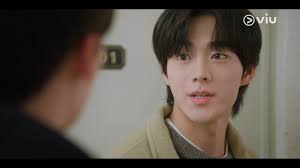 🎬🎬 My Sassy Girl (2001) is a South Korean romantic comedy-drama directed  by Kwak Jae-yong, based