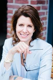 Jennifer Bartsch's Instagram, Twitter & Facebook