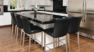 La encimera es la parte de la cocina que en argentina llamamos mesada, y que sirve para cocinar y apoyar allí los utensilios que se. Mesas Y Sillas De Diseno Para La Cocina Murelli Cucine