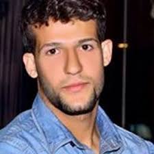 ناطق نوری در این مصاحبه گفته است که برخی حتی در آغاز به آیت‌الله خمینی گفته‌اند «کمی مهلت دهید که کارشناسی بیشتری شود»، اما بنیانگذار جمهوری اسلامی بر تصویب هر چه. Ø§Ù„Ù„Ø§Ø¹Ø¨ Ø³Ø¹Ø¯ Ù†Ø§Ø·Ù‚ D1000saa Twitter