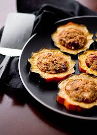 Quinoa Stuffed Acorn Squash Rings Oh My Veggies Recipe Vegetarian Thanksgiving Menu Recipes Acorn Squash