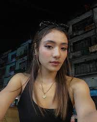 Smriti Shrestha (@smriti_shrestha_) · Instagram 照片和视频