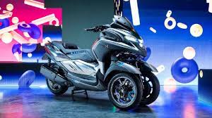 Pengen tahu tipe motor viar roda tiga apa saja yang saat ini bisa agan pinang untuk jadi teman usaha? Daftar Motor Motor Baru Yamaha Di Italia