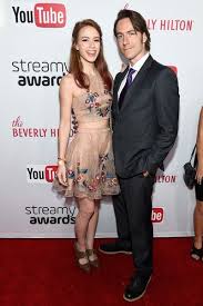Broadwaystars is the place to go to get all of your theatre news. Marisha Ray And Matthew Mercer Dating Gossip News Photos