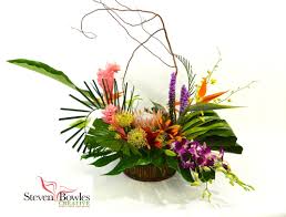 Tropical Flower Arrangement By Steven Bowles Creative Naples Fl Www Stevenbowlescreative Tropical Flower Arrangements Flower Centerpieces Flower Arrangements